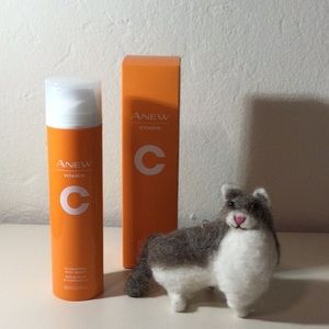Avon Anew Vitamin C Illuminating Body Serum. 6.7 fl oz